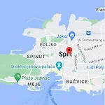 Dvosobni U Blizini Centra Grada